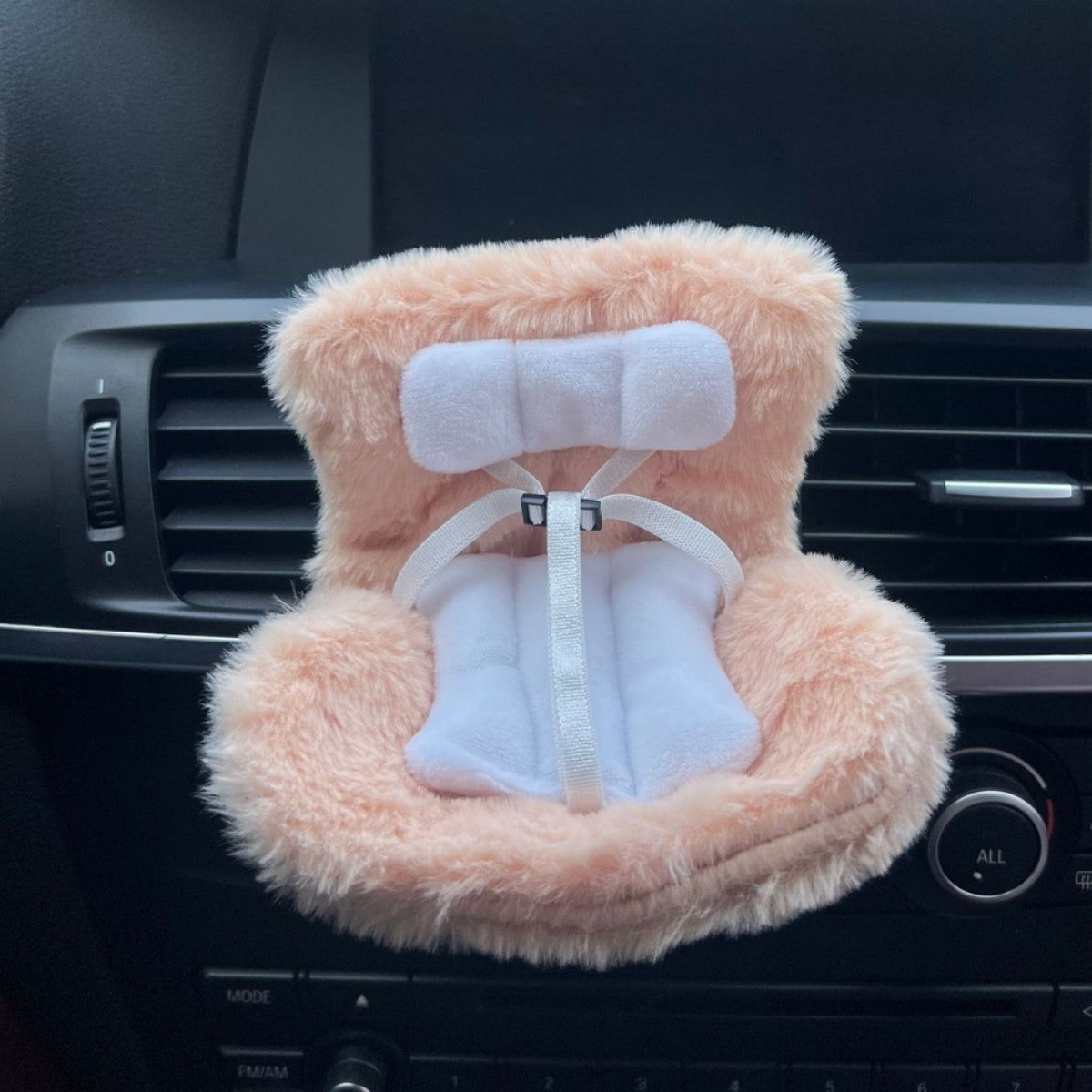 Car accessories LABUBU safety seats Car Air outlet Fragrance 1.0