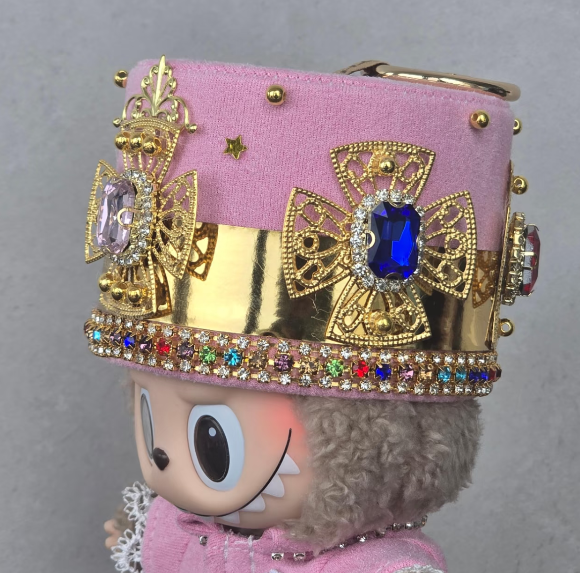 Labubu clothes G-Dragon Pink outfit at 2024 MAMA-TOP QUALITY