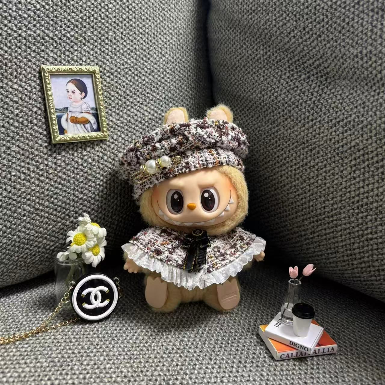 ✨ Labubu Princess Gown with Elegant Hat – 15-17cm Doll Luxury Dress
