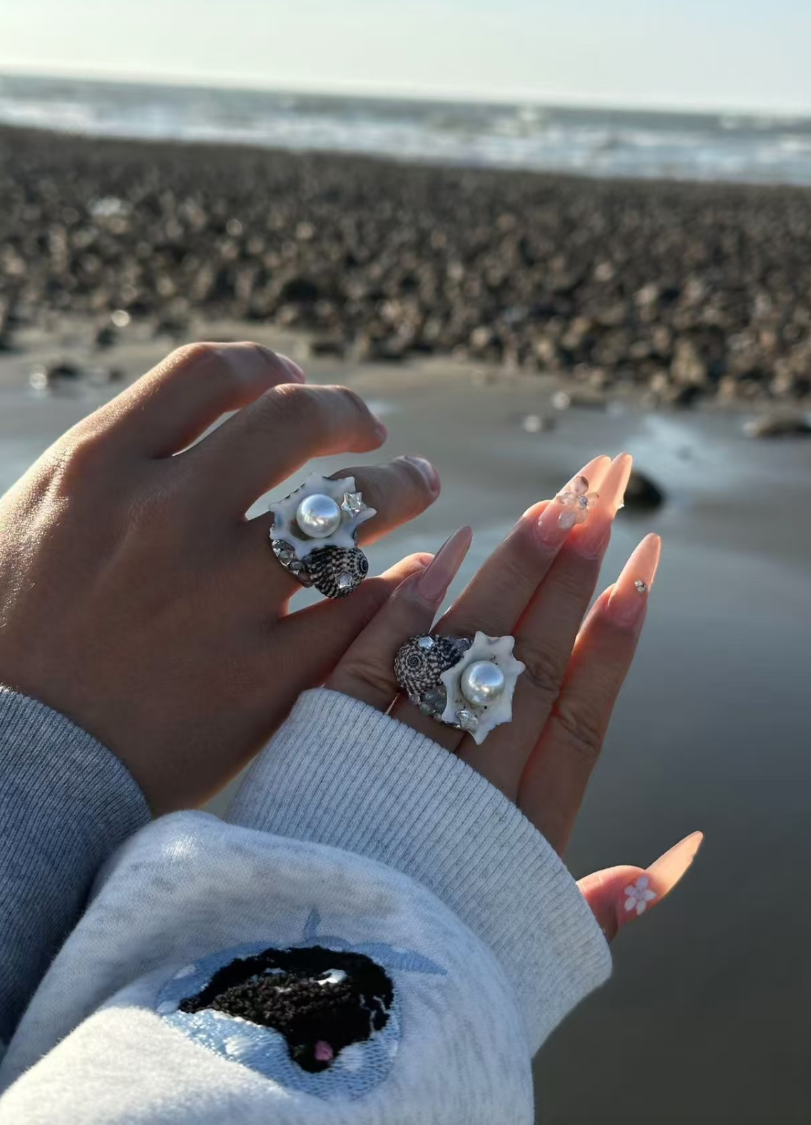 🐚Natural Seashell & Pearl Adjustable Ring – Handmade Coastal Statement Jewelry for Women and Couple ring