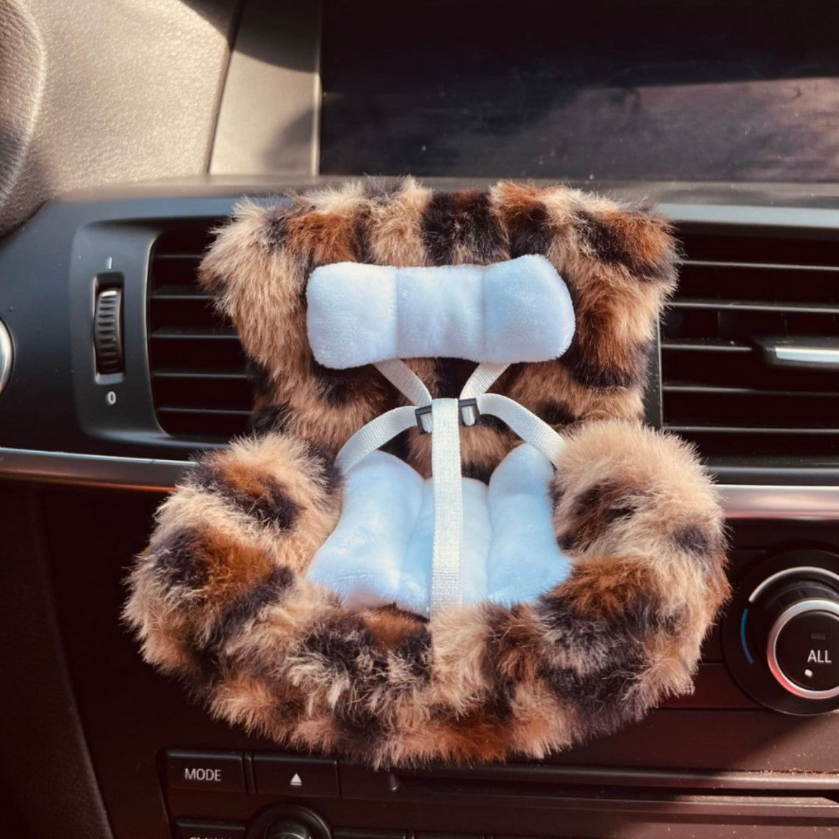 Car accessories LABUBU safety seats Car Air outlet Fragrance 1.0