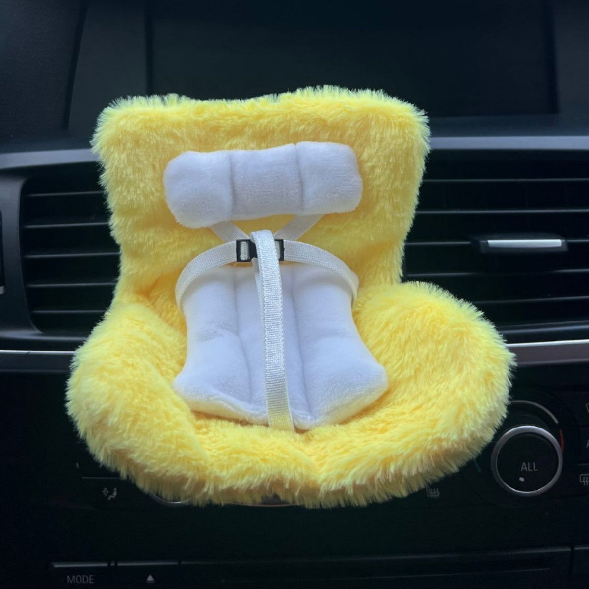 Car accessories LABUBU safety seats Car Air outlet Fragrance 1.0